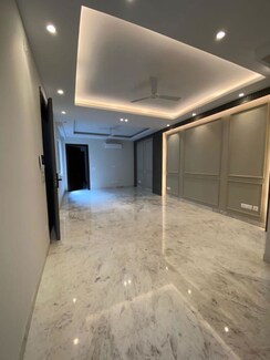 3 BHK + Servant Room Builder Floor For Rent in East Of Kailash
