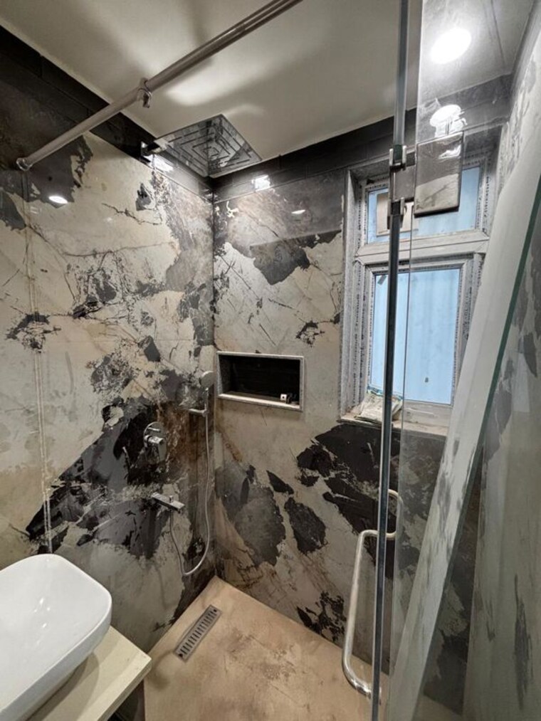 Master Bedroom, vasant kunj 4 Bedroom 2200 Sq.Ft. Apartment In Vasant Kunj Delhi 9987802