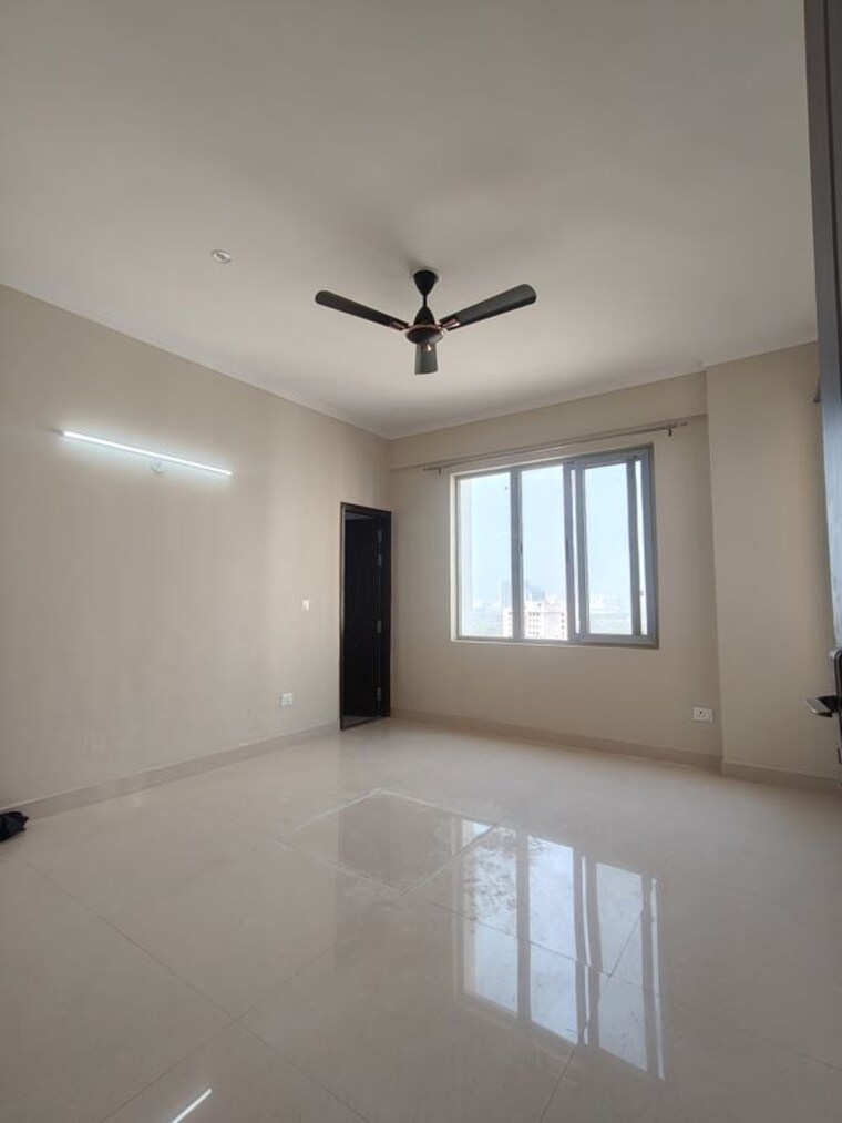 Room, eiffel-vivassa-estate 3 Bedroom 1734 Sq.Ft. Apartment In Bagiamau Lucknow 9987832