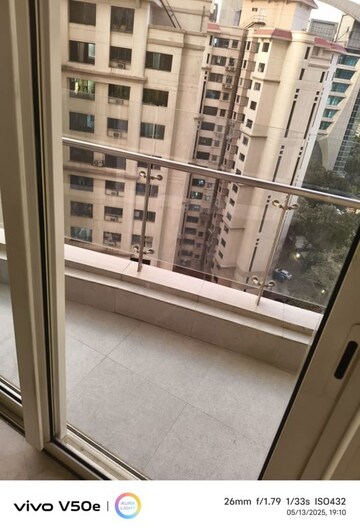 2 BHK Apartment For Rent in Lodha Fiorenza, Goregaon East