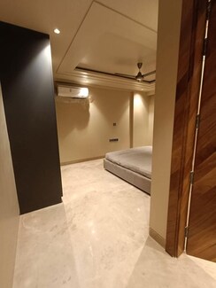 2.5 BHK + Pooja Room Apartment For Rent in Suncity Trade Tower