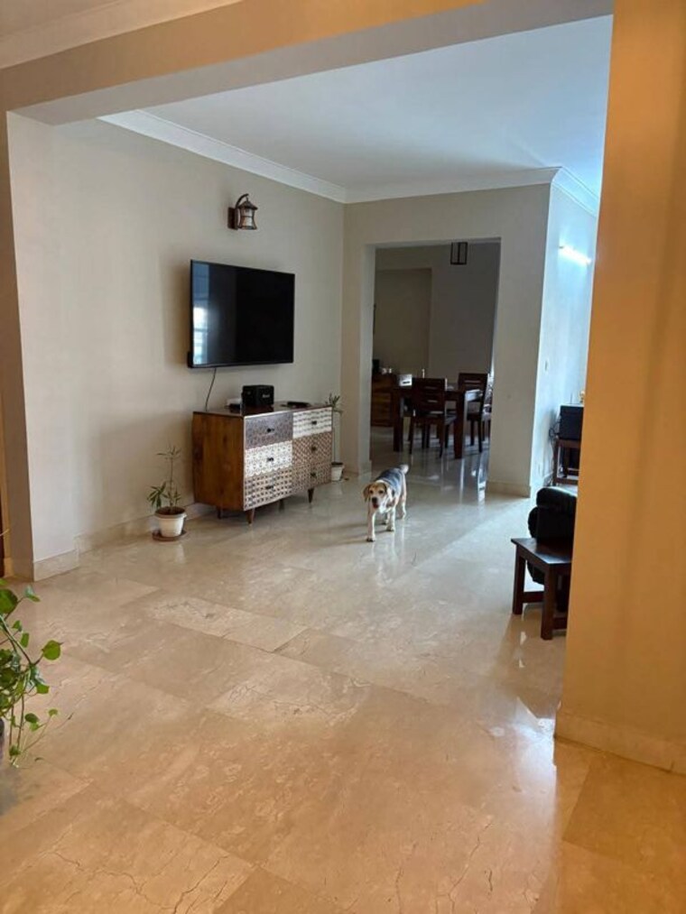 Room, parsvnath-exotica 3 Bedroom 2645 Sq.Ft. Apartment In Sector 53 Gurgaon 9987958