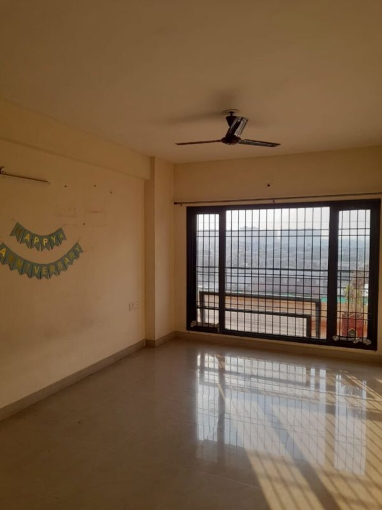 Room, puri-vip-floors 3 Bedroom 2700 Sq.Ft. Apartment In Sector 81 Faridabad 9987963