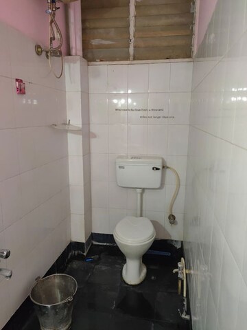 Bathroom in 1 BHK Builder Floor at Jp Nagar – for Rent