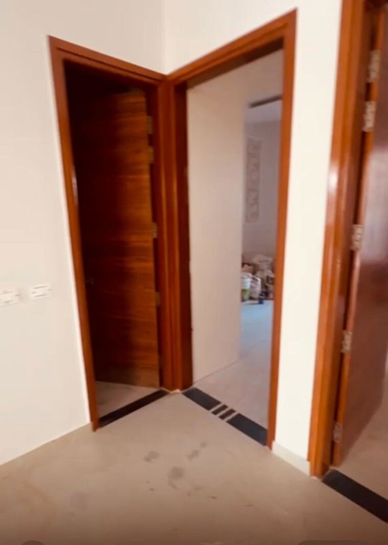 Room, dera bassi 3 Bedroom 145 Sq.Yd. Independent House In Dera Bassi Mohali 9987696
