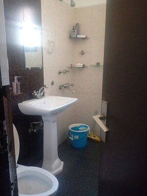 Bathroom in 3 BHK Apartment at Sector 9 Dwarka – for Rent