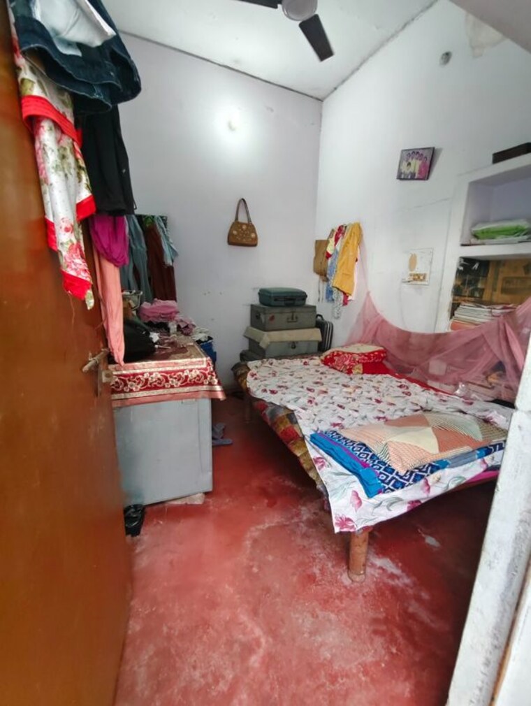 Bedroom, preeti nagar 3 Bedroom 1000 Sq.Ft. Independent House In Preeti Nagar Lucknow 9988259