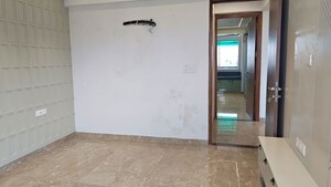 Room in 3 BHK Apartment at Sector 4 Dwarka – for Rent