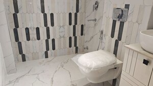 Bathroom in 3 BHK Apartment at Sector 4 Dwarka – for Rent