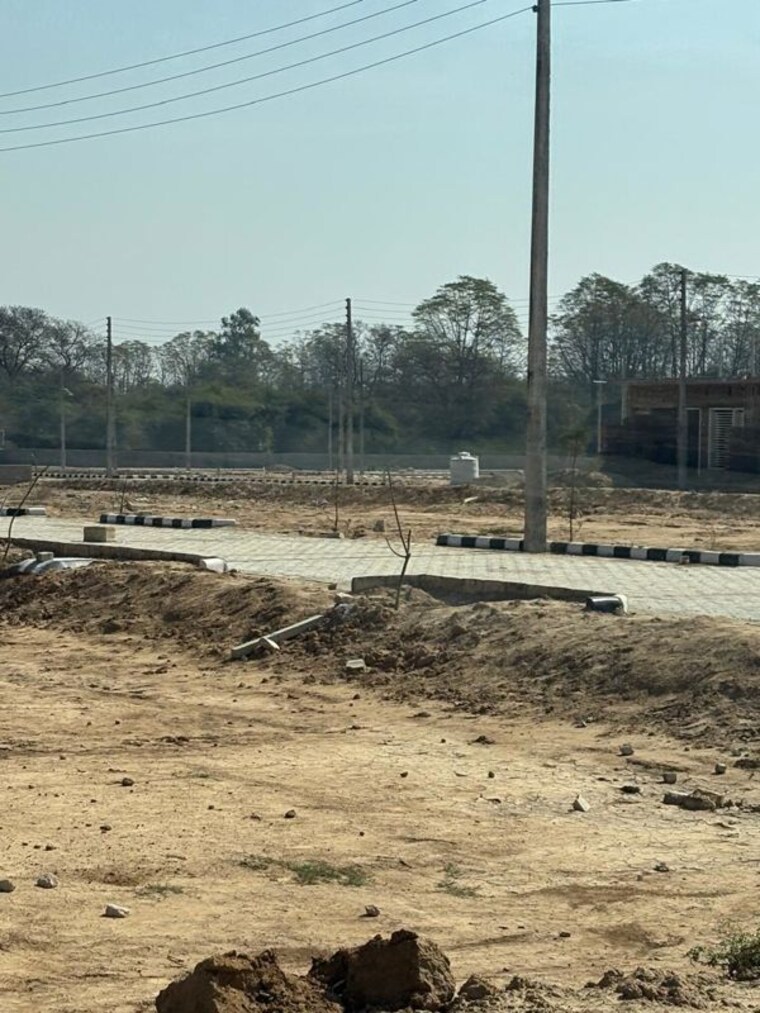 undefined, dera bassi  110 Sq.Yd. Plot In Dera Bassi Mohali 9988307