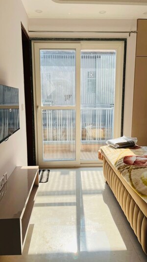 Balcony in 2 BHK Builder Floor at Super Mart 1, Sector 27 – for Rent