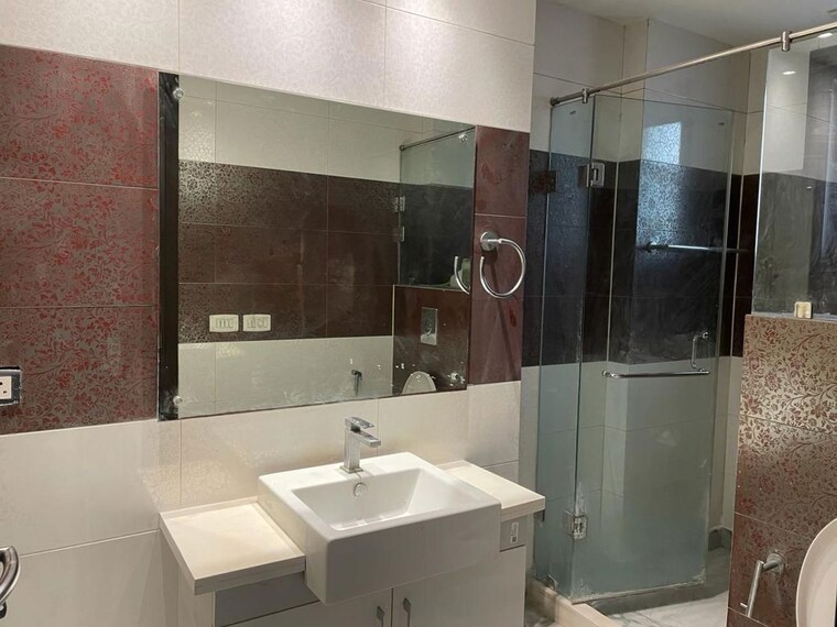 Kitchen, panchsheel park 4 Bedroom 500 Sq.Yd. Builder Floor In Panchsheel Park Delhi 9988339