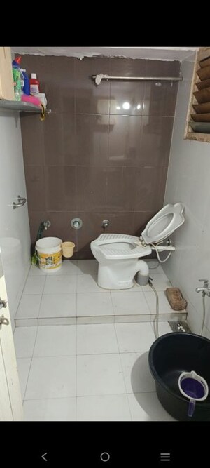 Bathroom in 1.5 BHK Apartment at Preksha Keshav Bunglows, Chandkheda – for Rent