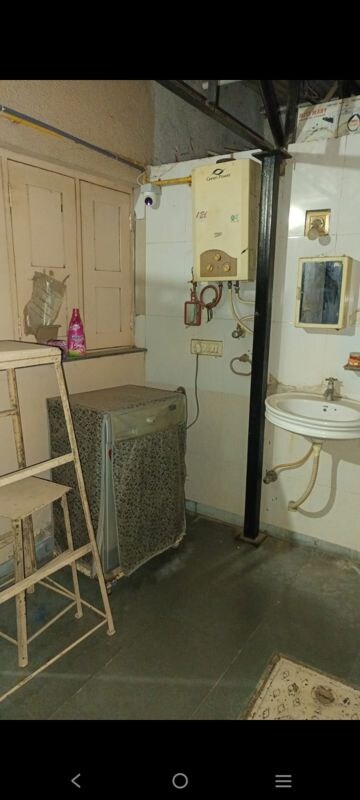 Bathroom in 1.5 BHK Apartment at Preksha Keshav Bunglows, Chandkheda – for Rent