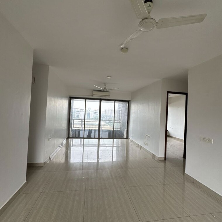 Room, ghatkopar west 3 Bedroom 1500 Sq.Ft. Apartment In Ghatkopar West Mumbai 9988477