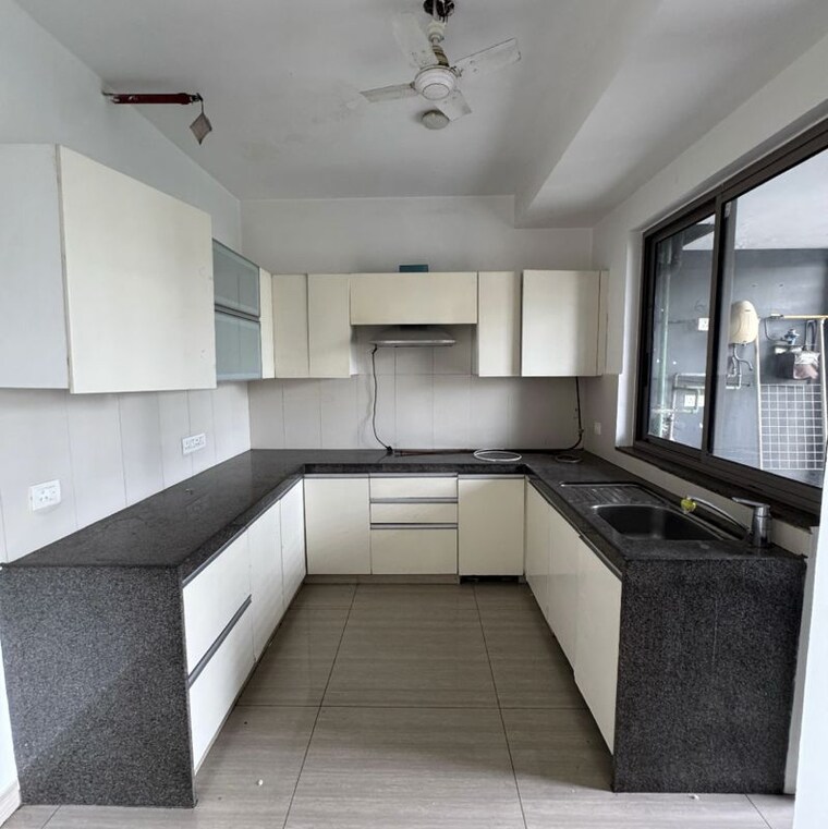 Kitchen, ghatkopar west 3 Bedroom 1500 Sq.Ft. Apartment In Ghatkopar West Mumbai 9988477