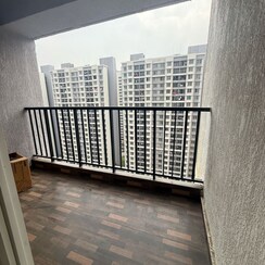 2 BHK + Extra Room Apartment For Rent in Kolte Patil Life Republic 3 rd Avenue