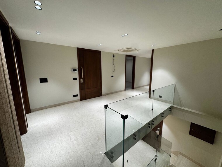 Master Bedroom, gulmohar park 4 Bedroom 300 Sq.Yd. Builder Floor In Gulmohar Park Delhi 9988605