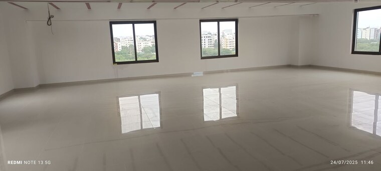 Room, kavuri-hills Commercial Office Space in IT/SEZ 14000 Sq.Ft. In Madhapur Hyderabad 9988030