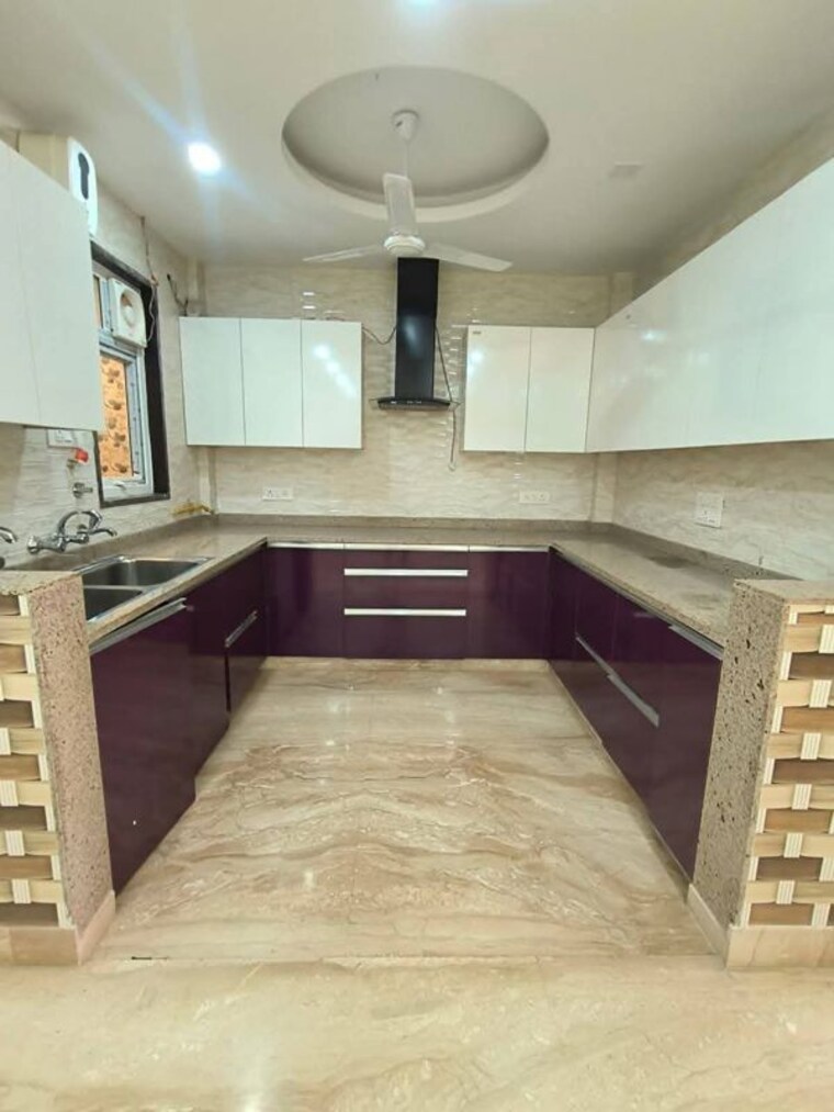Kitchen, saket 3 Bedroom 1800 Sq.Ft. Builder Floor In Saket Delhi 9988678