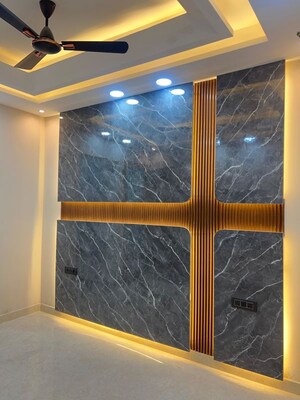 Bedroom in 3 BHK Builder Floor at BPTP Parkland Pride, Sector 77 – for Sale