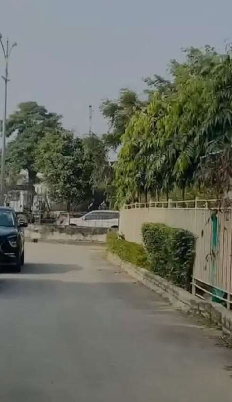 Exterior View, gomti nagar 5 Bedroom 3500 Sq.Ft. Villa In Gomti Nagar Lucknow 9988810