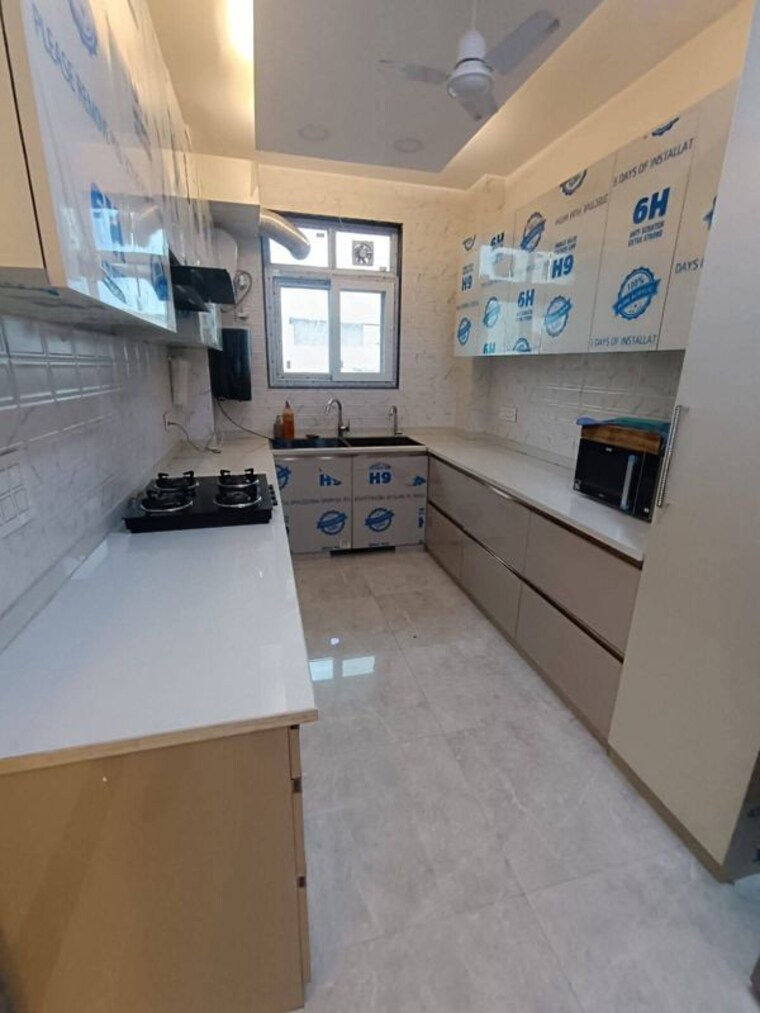 Kitchen, ambience-creacions 1.5 Bedroom 856 Sq.Ft. Apartment In Sector 22 Gurgaon 9988820
