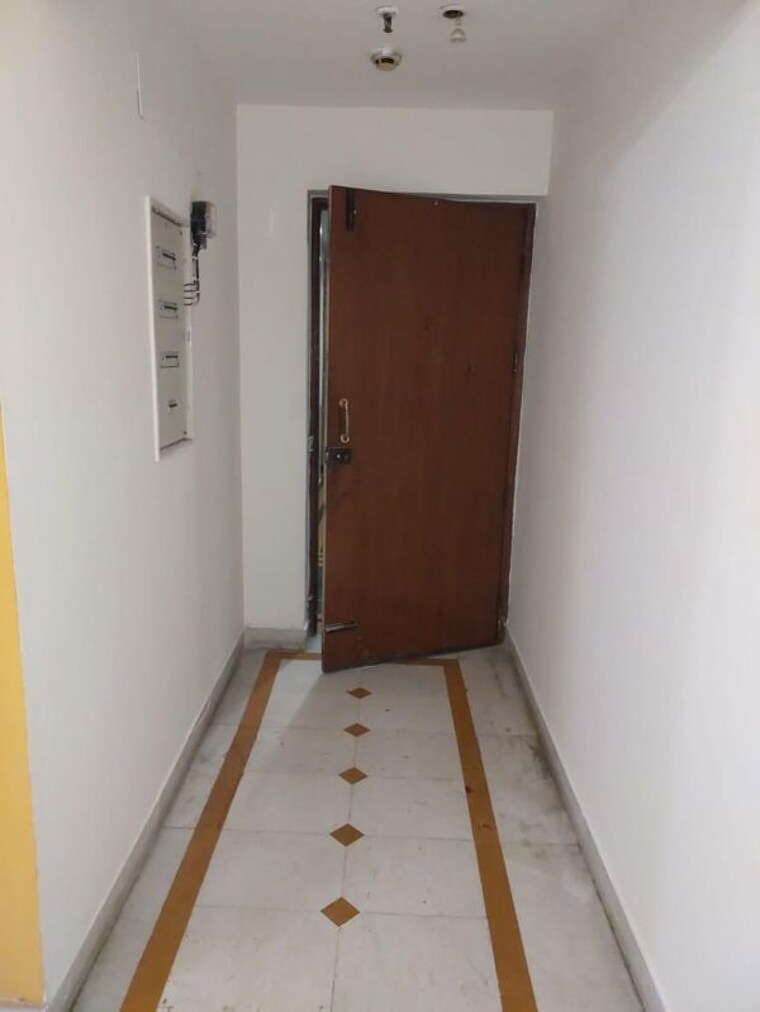 Room, bandra kurla complex 2 Bedroom 649 Sq.Ft. Apartment In Bandra Kurla Complex Mumbai 9988821