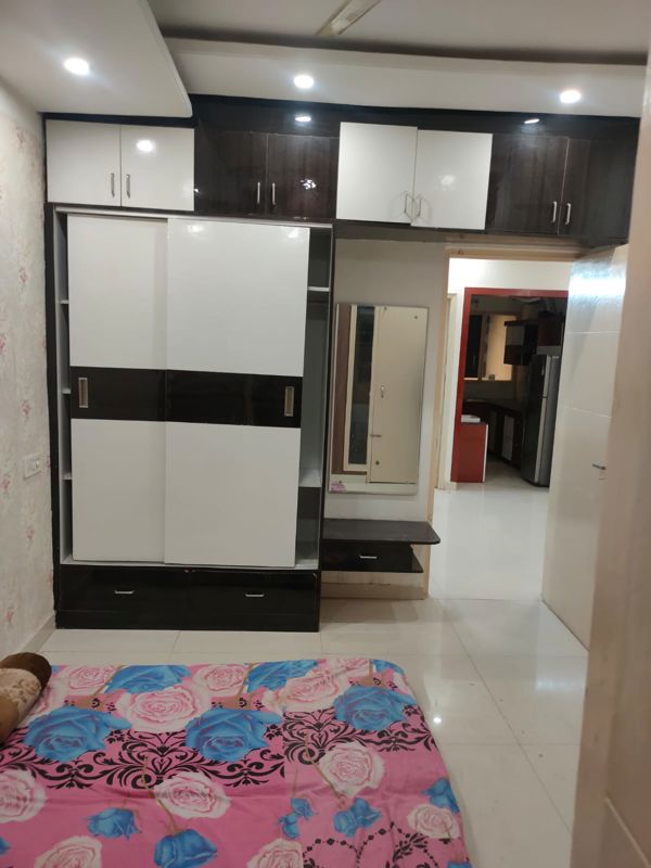 3 BHK + Pooja Room 1350 Sq.Ft. Apartment in Gomti Homes