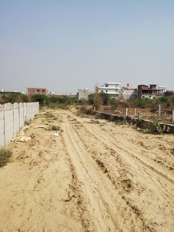 Plot Area in  Plot at Arjun Enclave Arjunganj, Arjunganj – for Sale