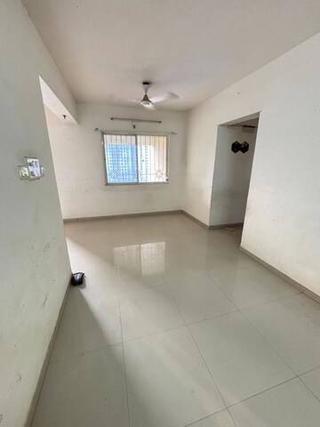 Room in 3 BHK Apartment at Pride Purple Park Astra, Hinjewadi – for Rent