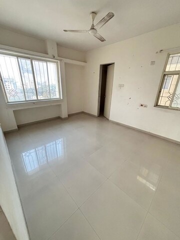 Room in 3 BHK Apartment at Pride Purple Park Astra, Hinjewadi – for Rent