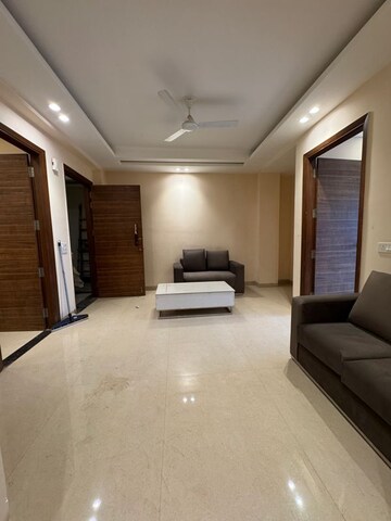 Room in 2 BHK Apartment at Palm Residency Chhatarpur, Rajpur Khurd Extension – for Rent