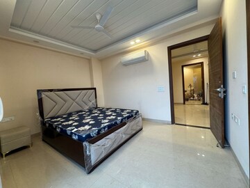 Bedroom in 2 BHK Apartment at Palm Residency Chhatarpur, Rajpur Khurd Extension – for Rent