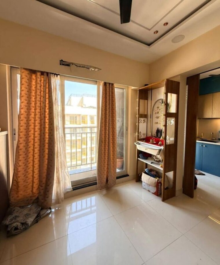 Living Room, venus-upvan-chs 1 Bedroom 510 Sq.Ft. Apartment In Gawand Baug Thane 9989041