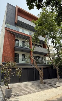 3 BHK + Servant Room Apartment For Rent in Emaar Marbella