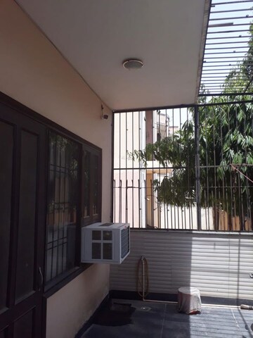 Balcony in 3 BHK Builder Floor at Unitech Arcadia, South City 2 – for Rent