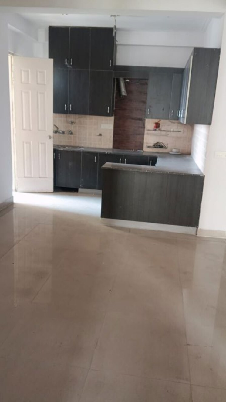 Kitchen, gulmohur-garden 3 Bedroom 1590 Sq.Ft. Apartment In Raj Nagar Extension Ghaziabad 9989102
