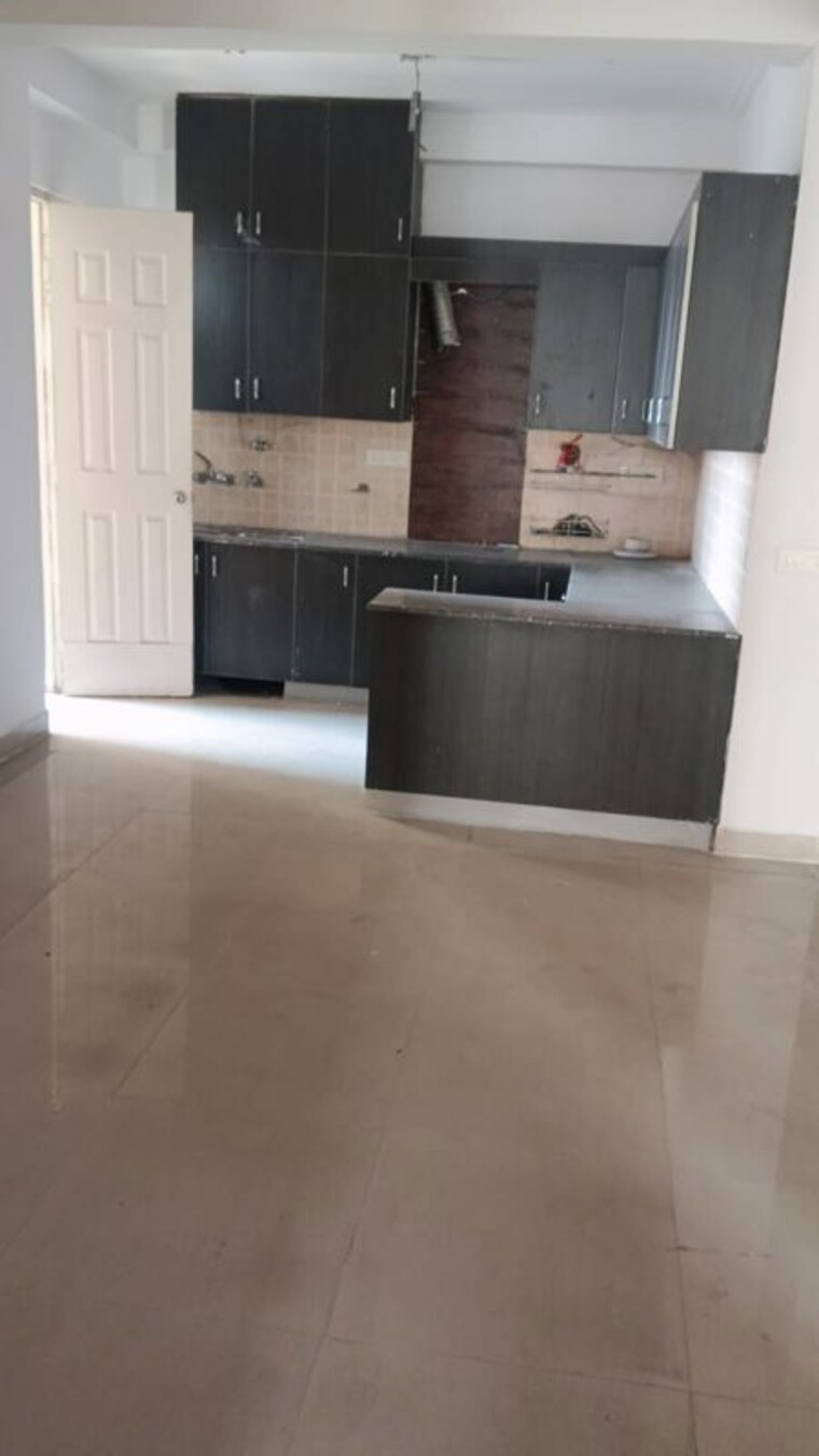 Kitchen, gulmohur-garden 3 Bedroom 1590 Sq.Ft. Apartment In Raj Nagar Extension Ghaziabad 9989102