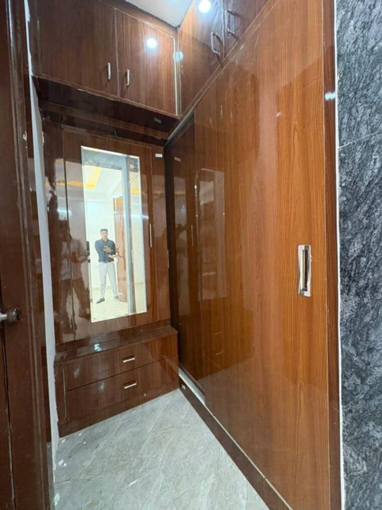 Kitchen, saket 3 Bedroom 1500 Sq.Ft. Builder Floor In Saket Delhi 9989106