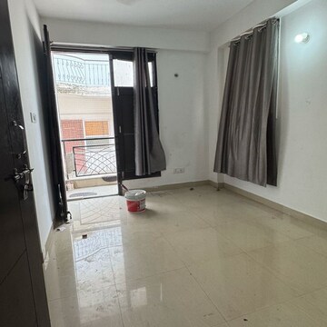 Building Lobby in 1 BHK Apartment at Palm Residency Chhatarpur, Rajpur Khurd Extension – for Rent