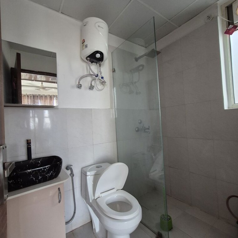 Bathroom, pyramid-fusion-homes 2 Bedroom 598 Sq.Ft. Apartment In Sector 70a Gurgaon 9989258