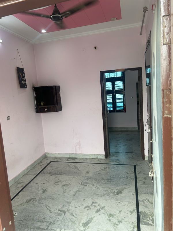 2 BHK + Pooja Room Builder Floor For Rent in Indira Nagar