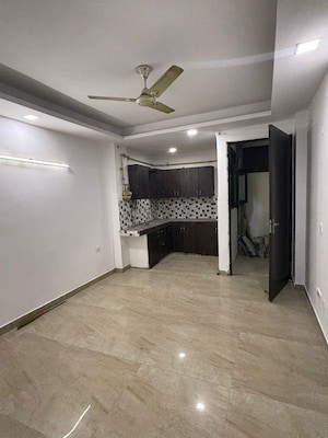 Room in 3 BHK Builder Floor at Pratap Nagar – for Sale
