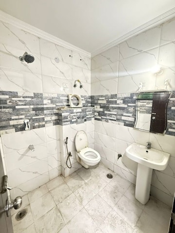 Attached Bathroom in 3 BHK Builder Floor at Pratap Nagar – for Sale