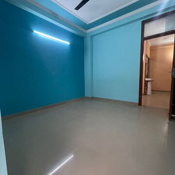 Room in 1 BHK Builder Floor at Chattarpur – for Rent