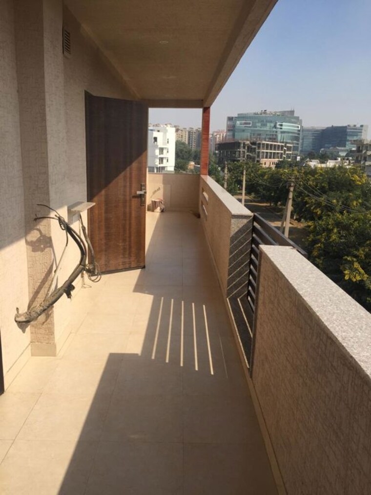 Balcony, vipul-world-floors 3 Bedroom 2600 Sq.Ft. Builder Floor In Sector 48 Gurgaon 9989447