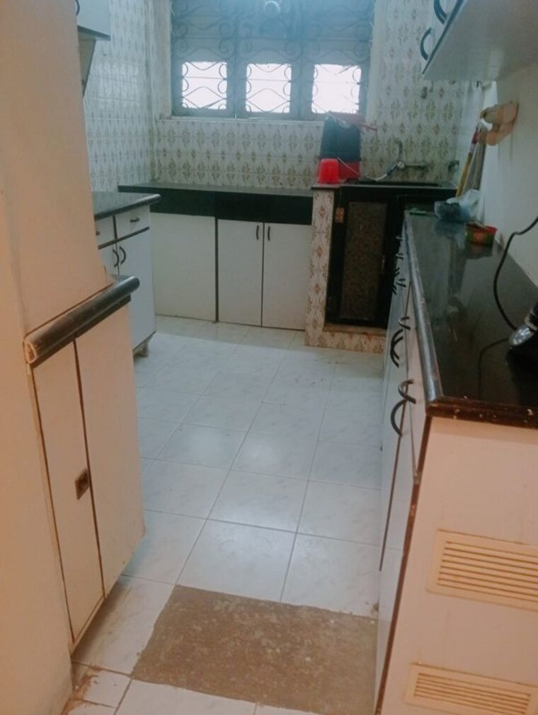 Kitchen, bandra west 2 Bedroom 700 Sq.Ft. Apartment In Bandra West Mumbai 9989348