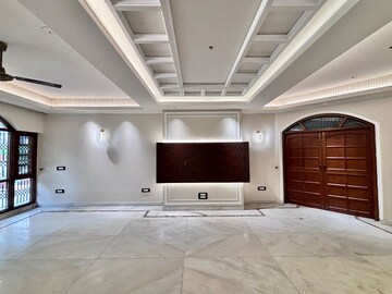 5 BHK Independent House For Sale in Sector 56