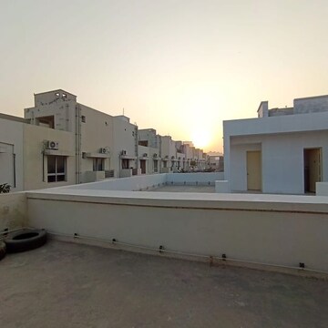 4 BHK Villa – Exterior View View at Vatika Signature Villas, Sector 82 - for Rent